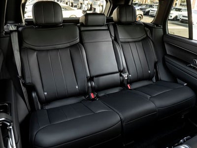 2026 Land Rover Range Rover SE