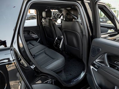 2026 Land Rover Range Rover SE