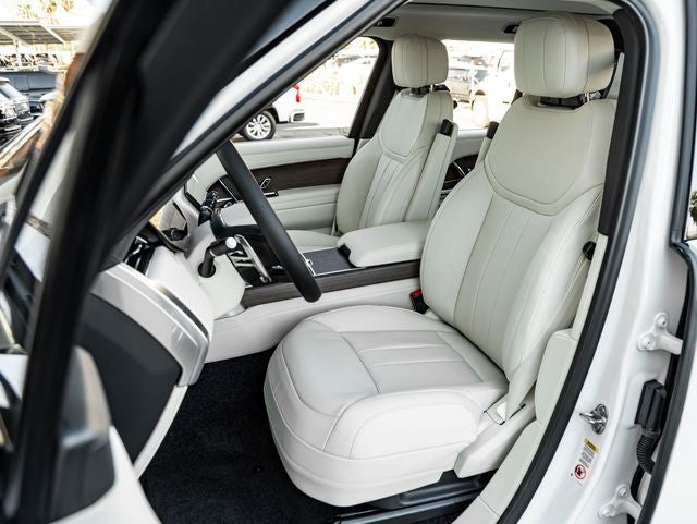 2027 Land Rover Range Rover SE