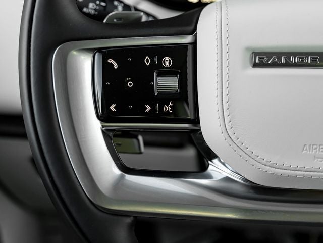 2027 Land Rover Range Rover SE