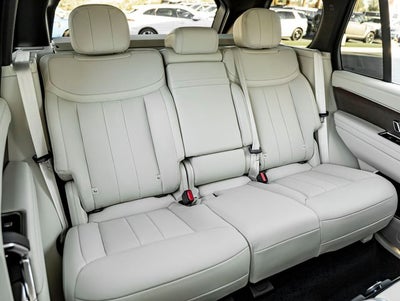 2027 Land Rover Range Rover SE