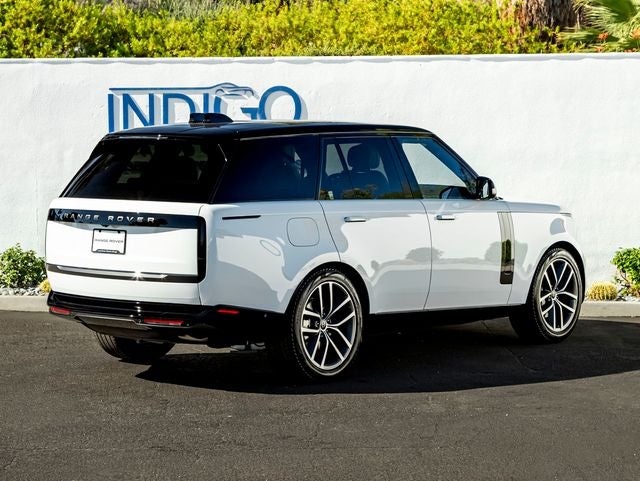 2027 Land Rover Range Rover SE