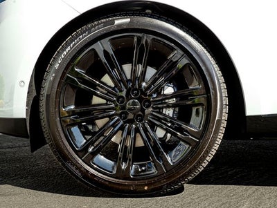2026 Land Rover Range Rover SE