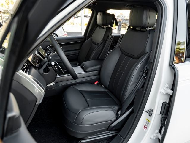 2026 Land Rover Range Rover SE
