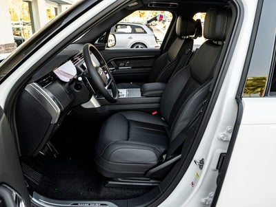 2026 Land Rover Range Rover SE