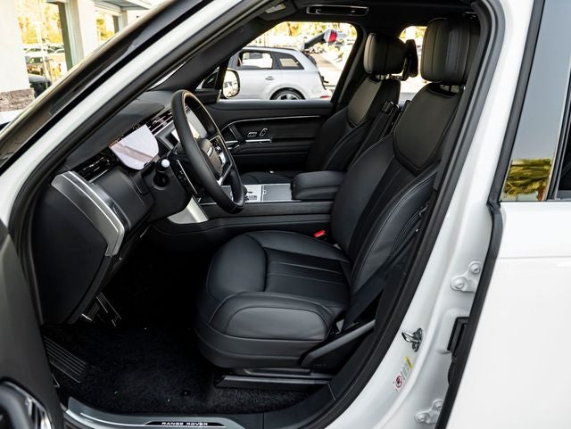 2026 Land Rover Range Rover SE