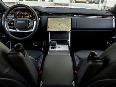 2026 Land Rover Range Rover SE