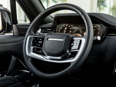 2026 Land Rover Range Rover SE