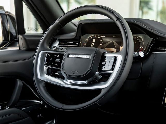 2026 Land Rover Range Rover SE