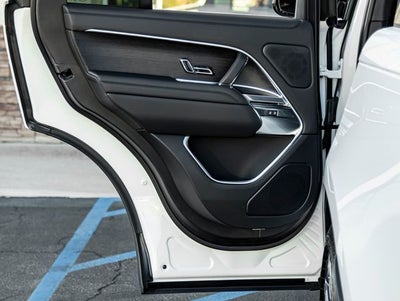 2026 Land Rover Range Rover SE