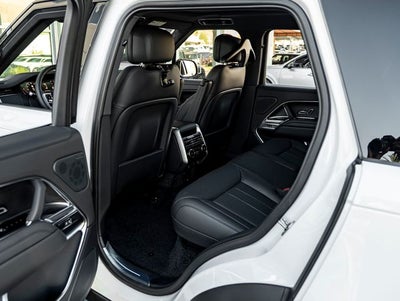 2026 Land Rover Range Rover SE