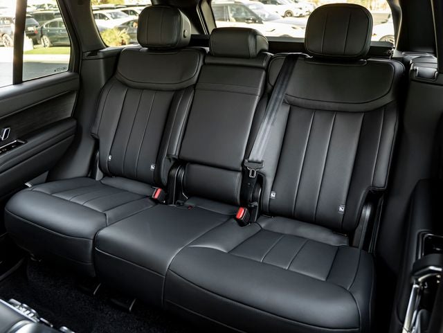 2026 Land Rover Range Rover SE