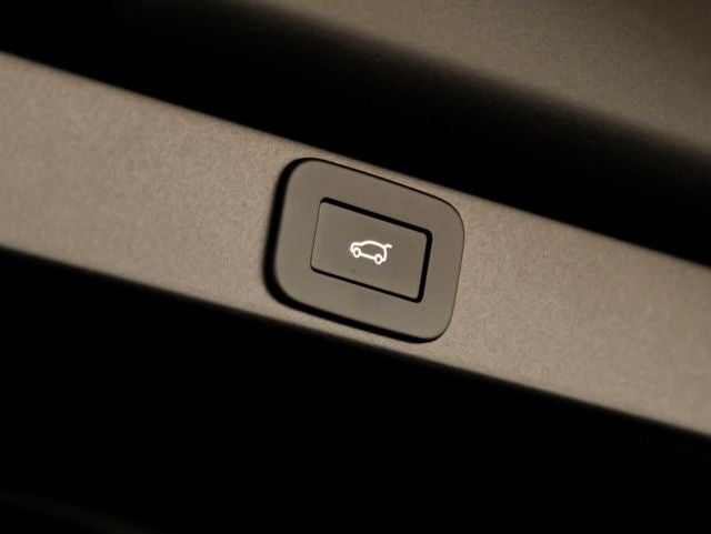 2026 Land Rover Range Rover SE