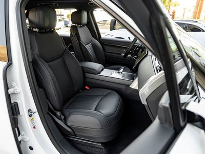 2026 Land Rover Range Rover SE