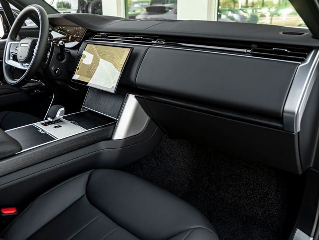 2026 Land Rover Range Rover SE