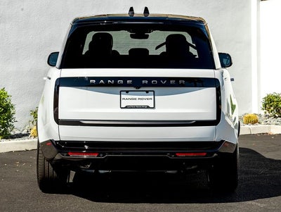 2026 Land Rover Range Rover SE