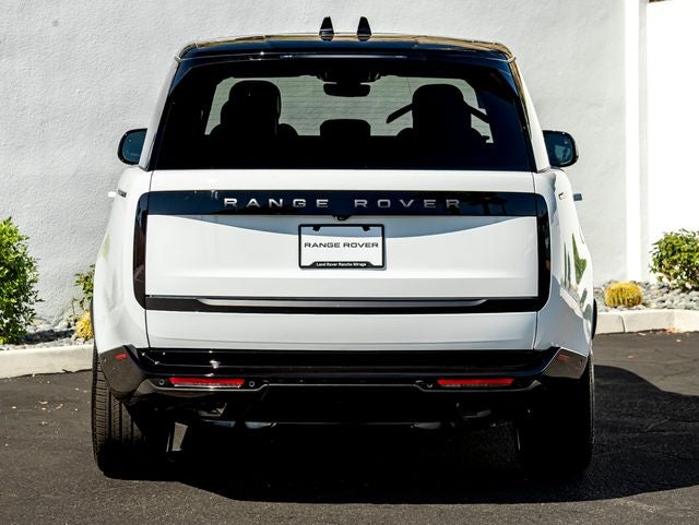 2026 Land Rover Range Rover SE
