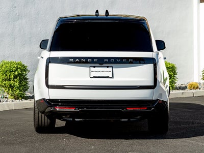 2025 Land Rover Range Rover SE