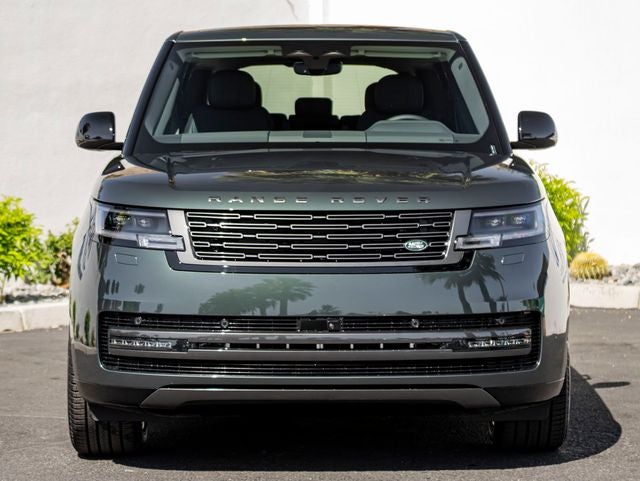 2026 Land Rover Range Rover SE SWB P400