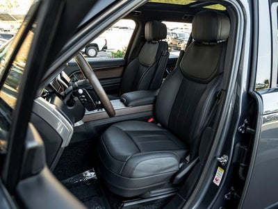 2024 Land Rover Range Rover SE
