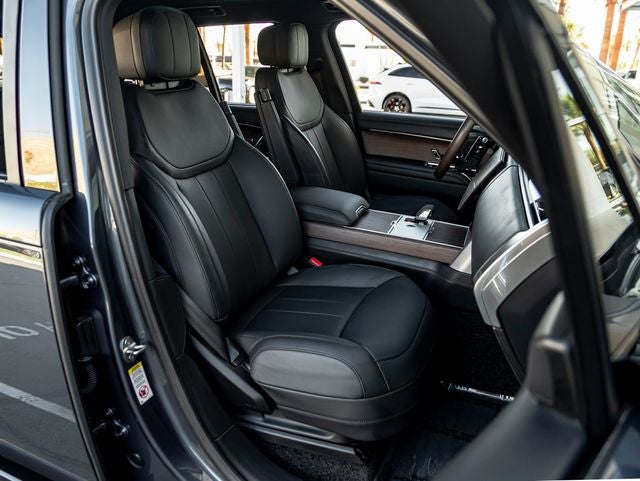 2024 Land Rover Range Rover SE