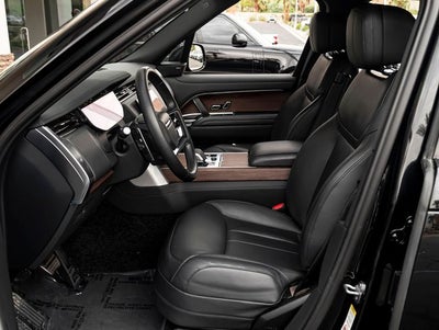 2023 Land Rover Range Rover SE