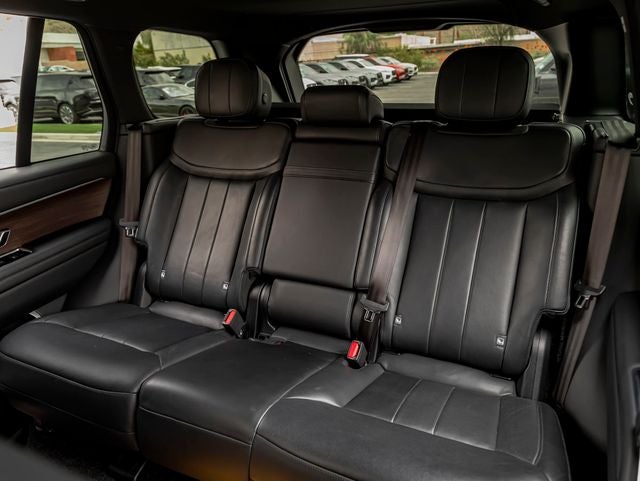 2023 Land Rover Range Rover SE