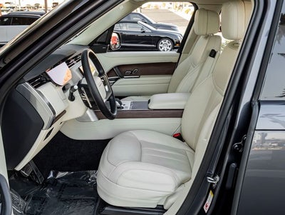 2024 Land Rover Range Rover SE