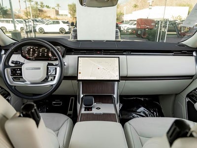 2024 Land Rover Range Rover SE