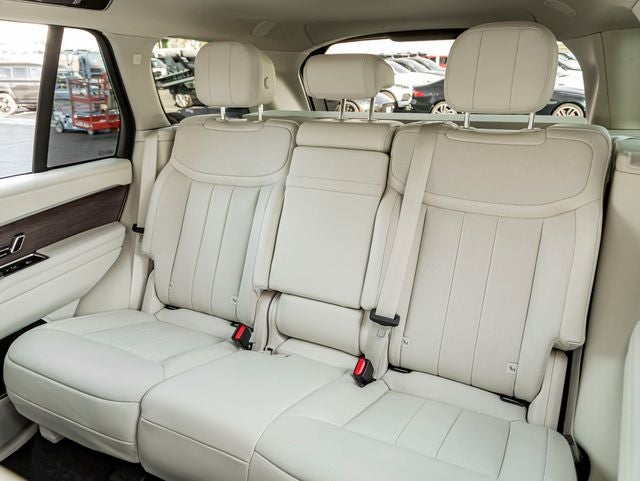 2024 Land Rover Range Rover SE