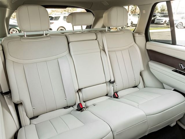 2024 Land Rover Range Rover SE