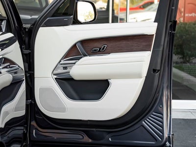 2024 Land Rover Range Rover SE