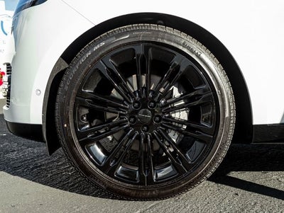 2026 Land Rover Range Rover SE