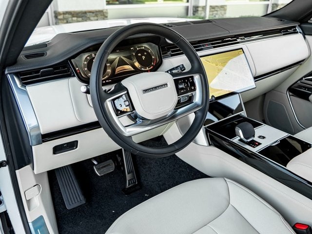 2026 Land Rover Range Rover SE