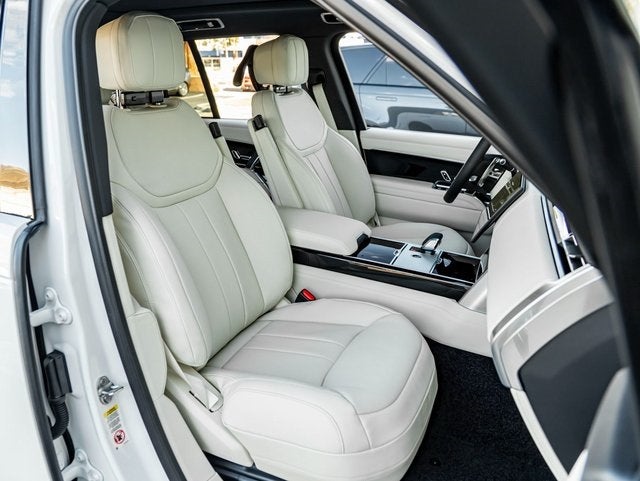 2026 Land Rover Range Rover SE