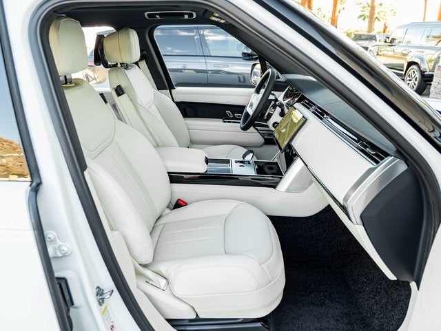 2026 Land Rover Range Rover SE