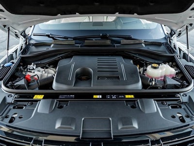 2026 Land Rover Range Rover SE