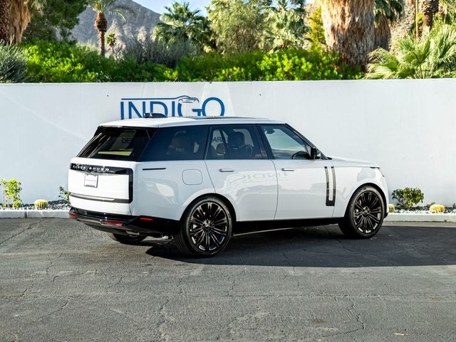 2026 Land Rover Range Rover SE
