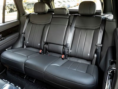 2026 Land Rover Range Rover SE