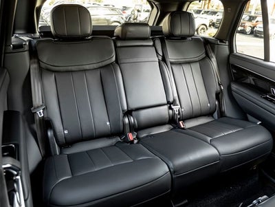 2026 Land Rover Range Rover SE