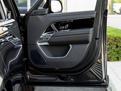 2026 Land Rover Range Rover SE