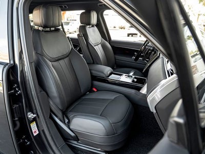 2026 Land Rover Range Rover SE