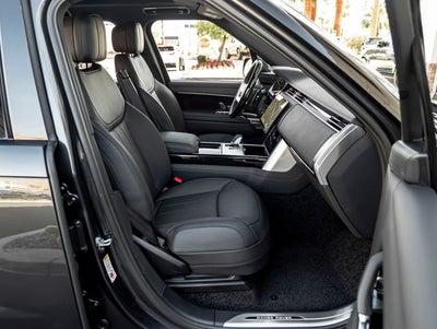 2026 Land Rover Range Rover SE