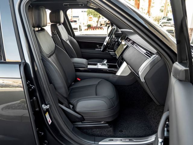 2026 Land Rover Range Rover SE