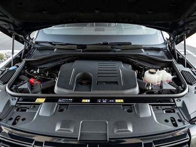 2026 Land Rover Range Rover SE