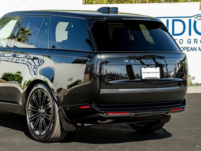 2026 Land Rover Range Rover SE