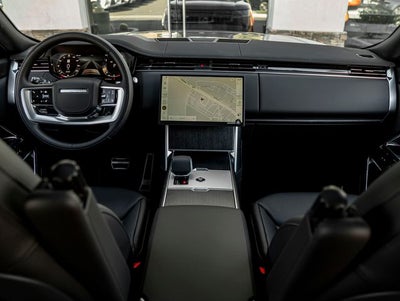 2026 Land Rover Range Rover SE