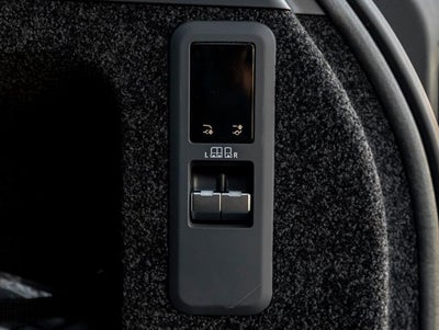 2026 Land Rover Range Rover SE