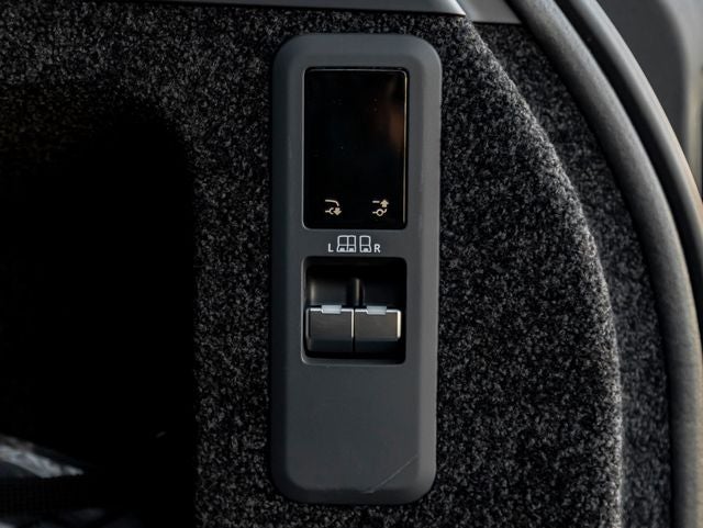 2026 Land Rover Range Rover SE
