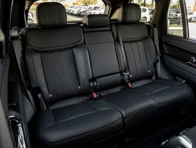 2026 Land Rover Range Rover SE